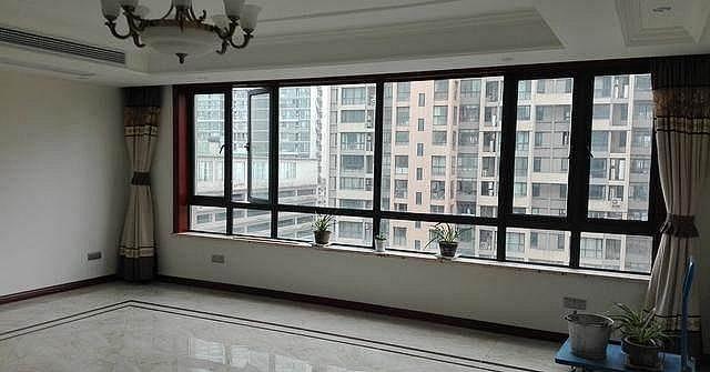 亲戚们个个羡慕不已可如今却成了笑话开元棋牌全款买套180平的大房子(图1)